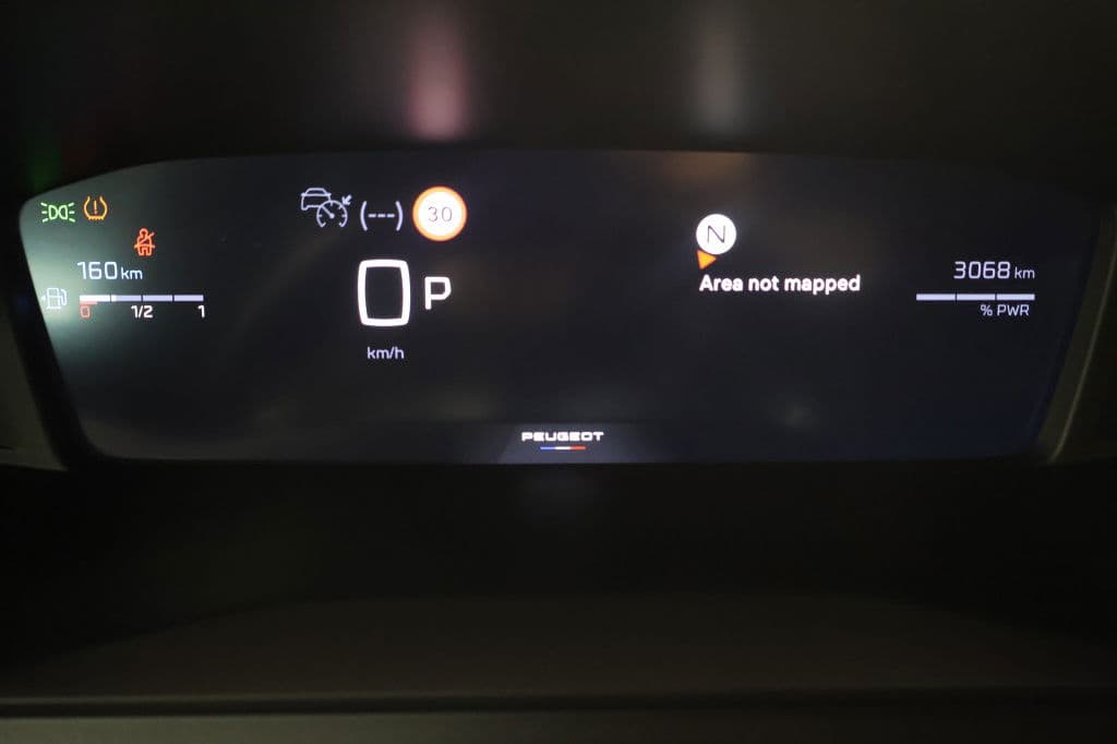 Peugeot 2008 1.2 Hybride 145 Allure | 360 Camera | Luxe thumbnail 5