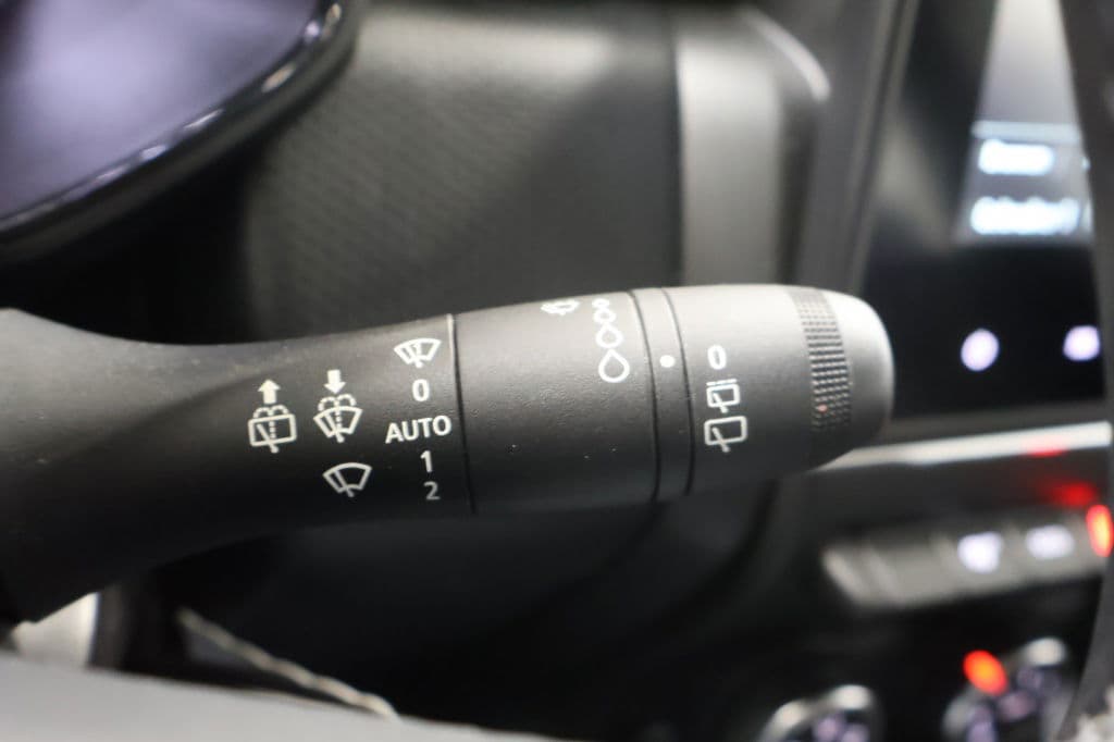 Renault Clio 1.0 TCe 90 Equilibre | App | Navi thumbnail 21