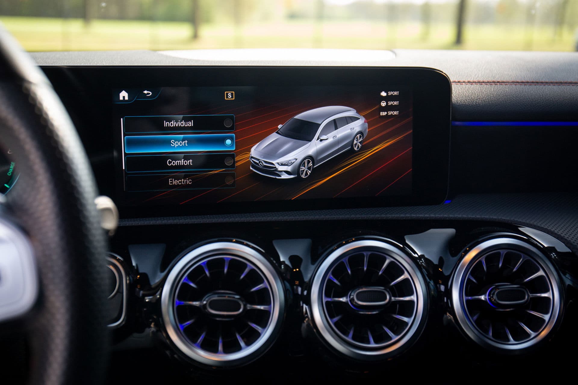 Mercedes-Benz CLA-Klasse Shooting Brake 250 e AMG Line , Panorama dak, Camera, Sfeerverlichting, thumbnail 18