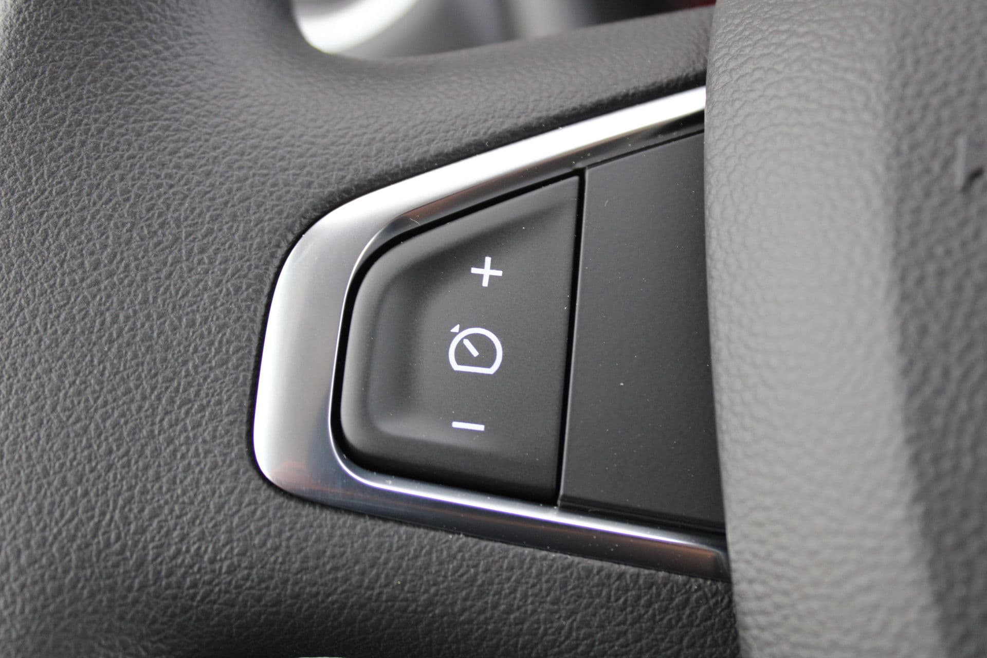 Renault Master T35 2.3 dCi 180pk L3H2 - Airco - Navigatie - Camera - Cruise - Parkeersensoren - 105l tank - Rijklaar thumbnail 33