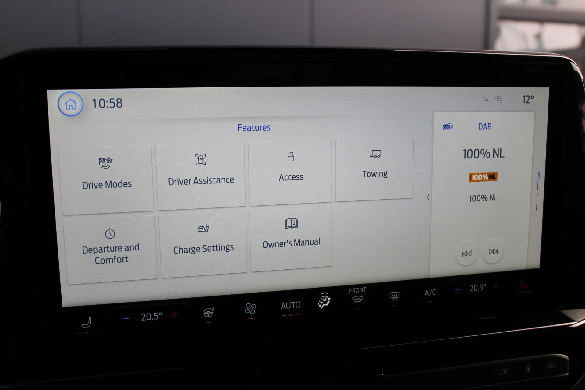 Ford Tourneo Custom 340 2.5 PHEV L2H1 Titanium X 232pk - ACC - Pano - B&O - Elek. schuifdeuren - 360 camera - Elek-Trekhaak - Prijs excl. BTW - Rijklaar thumbnail 31