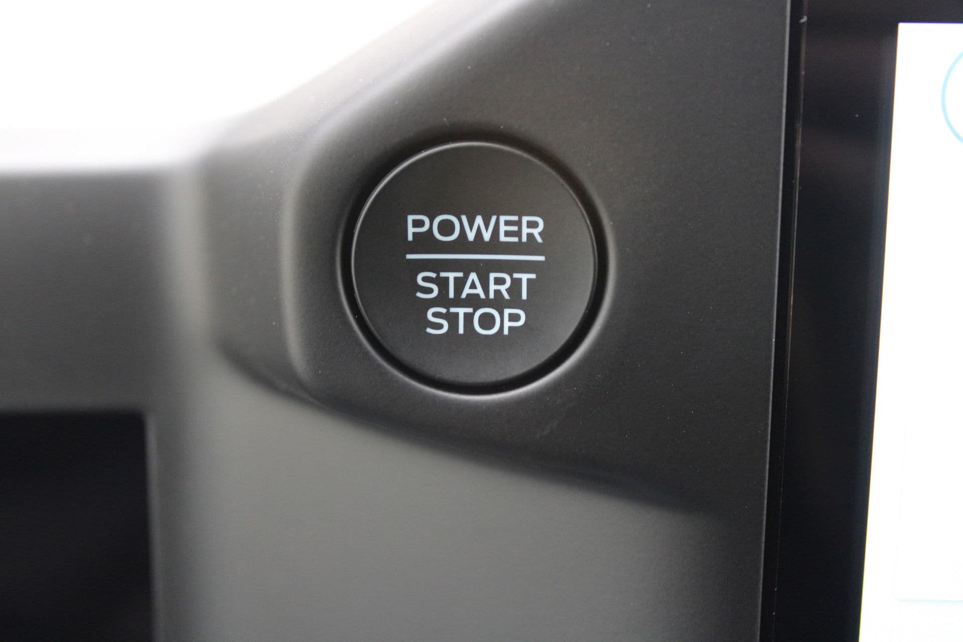 Ford Transit Custom 320 2.5 PHEV L2H1 Trend 232pk - 5 jaar GARANTIE - 2x Schuifdeur - Adaptive Cruise - Blind Spot - Navigatie - Camera - Verwarmd Stuur - Rijklaar thumbnail 22