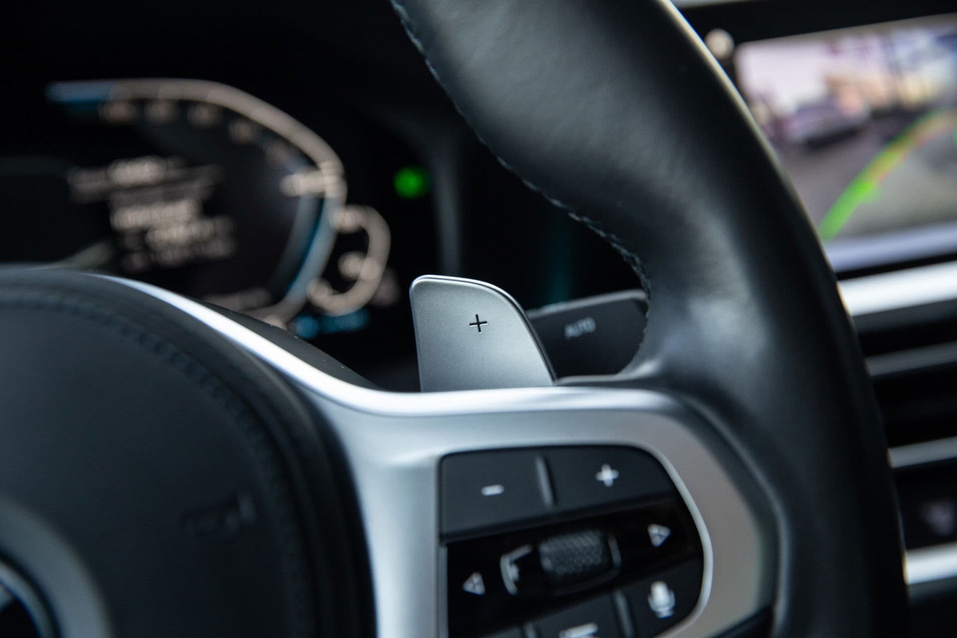 BMW 3-serie 320e Business Edition Plus , Panoramadak, Leer, Carplay, thumbnail 13