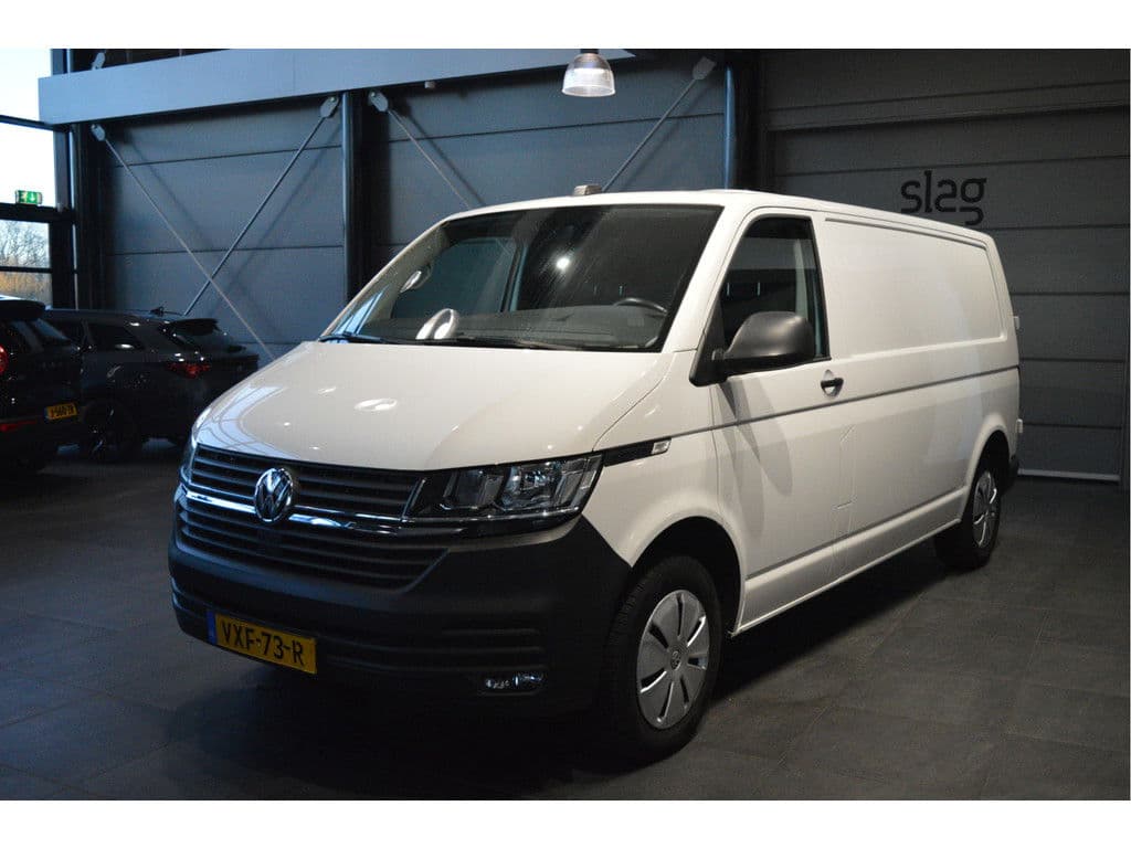 Volkswagen Transporter 2.0 TDI L2H1 airco navi pdc cruise trekhaak 150 pk !! thumbnail 2