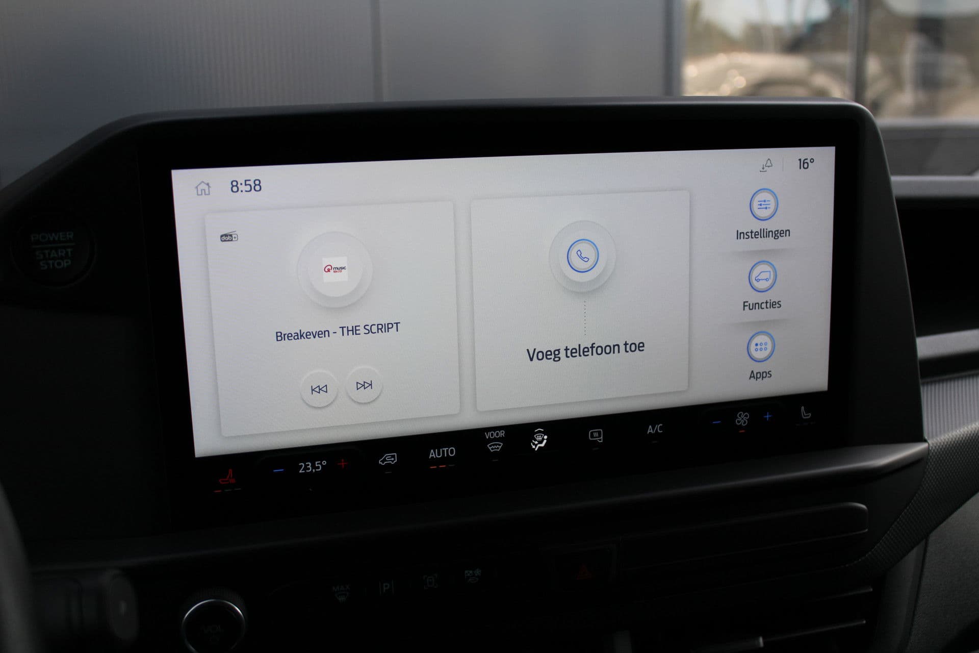 Ford Transit Custom 320 2.0 TDCI L2H1 Trend 170pk - Achterklep - Carplay - Android - LED koplampen - Stoelverwarming - 70l tank - Rijklaar thumbnail 25