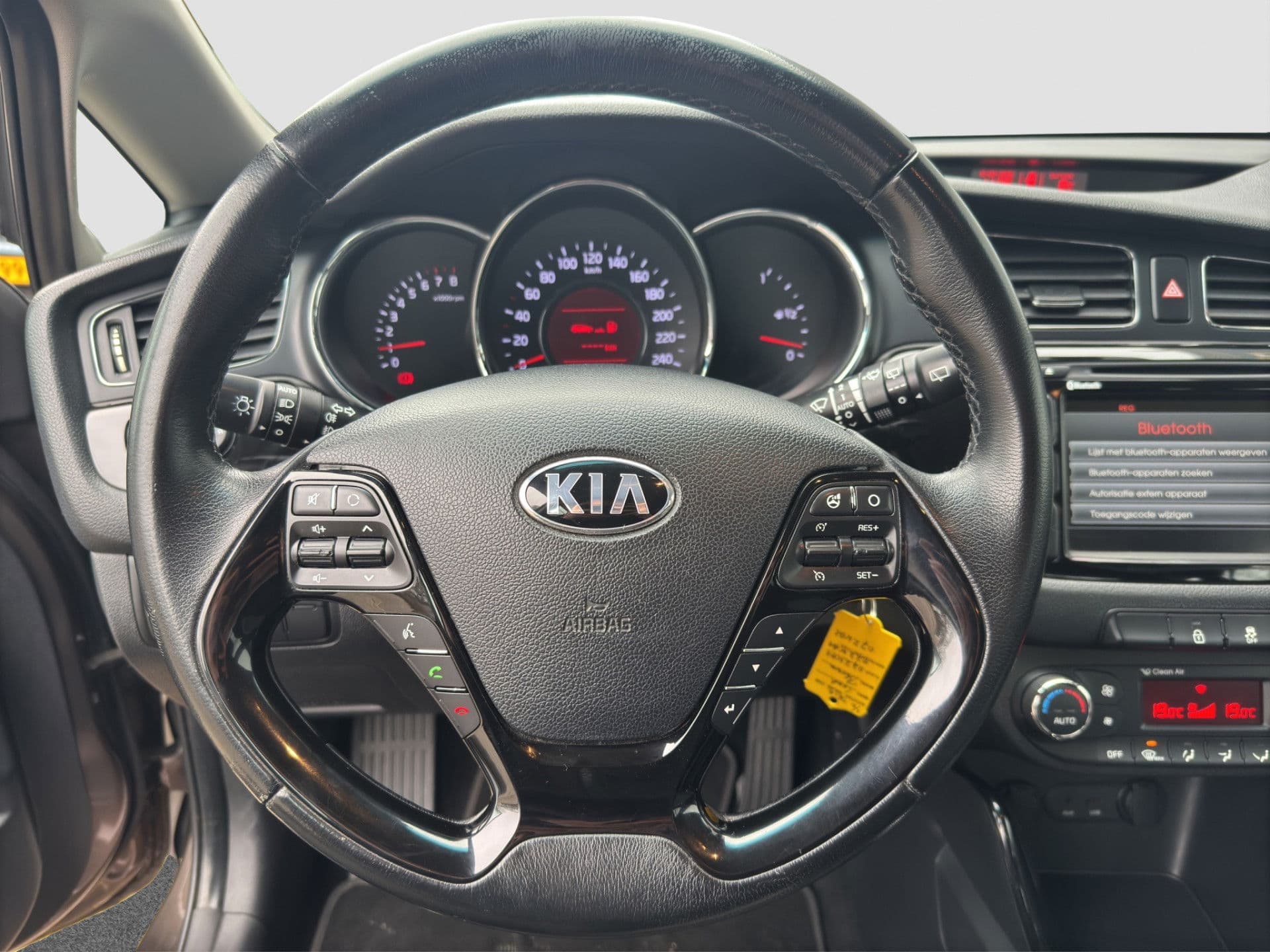 Kia Cee'd Sportswagon 1.6 GDI Plus Pack | Navi | Trekhaak | APK 2-27 | NAP thumbnail 8