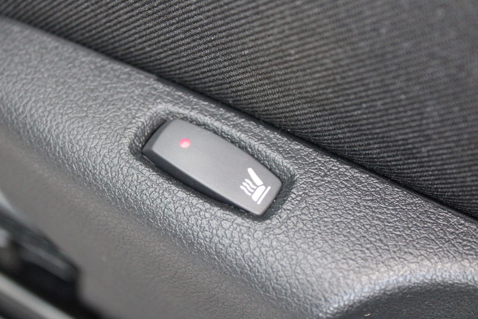 Renault Trafic 2.0 Blue dCi 170pk T29 L2H1 Extra DC - 2x Schuifdeur - Carplay - LED - Blind Spot - Navigatie - Camera - Trekhaak - Stoelverwarming - Rijklaar thumbnail 37