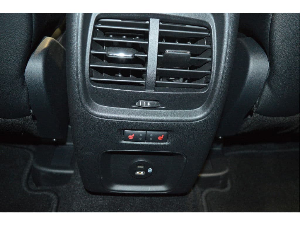 Ford Kuga 2.5 PHEV Titanium X navi pano head up trekhaak 18 inch !! thumbnail 32