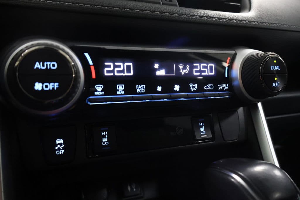 Toyota RAV4 2.5 Hybrid Dynamic | PDC V+A | Dodehoek thumbnail 26