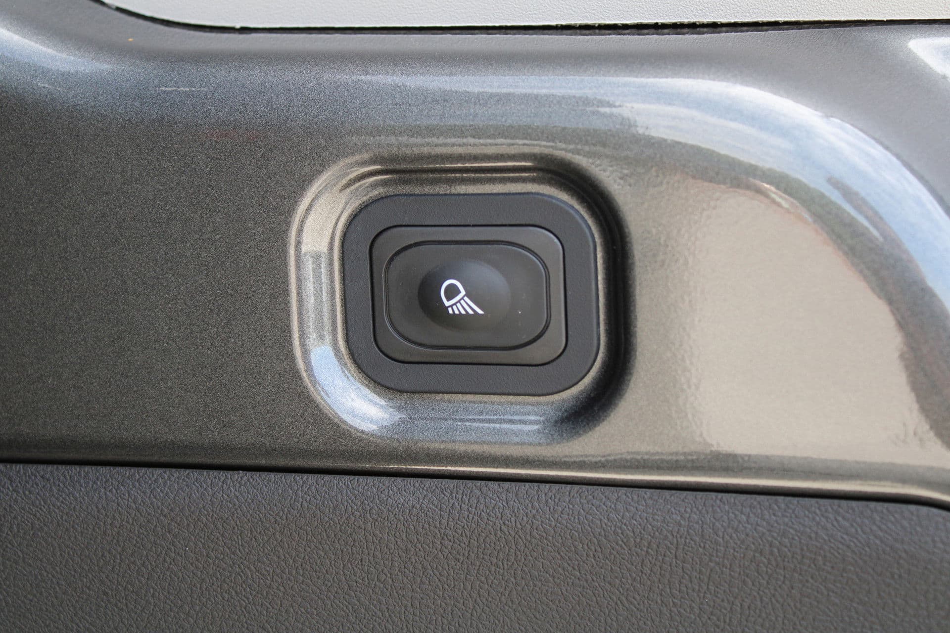 Ford Transit 350 2.0 TDCI L2H2 Trend 165pk - Facelift - Adaptive Cruise - Navigatie - Blind Spot - 360 Camera - Stoel - Stuurverwarming - Rijklaar thumbnail 30