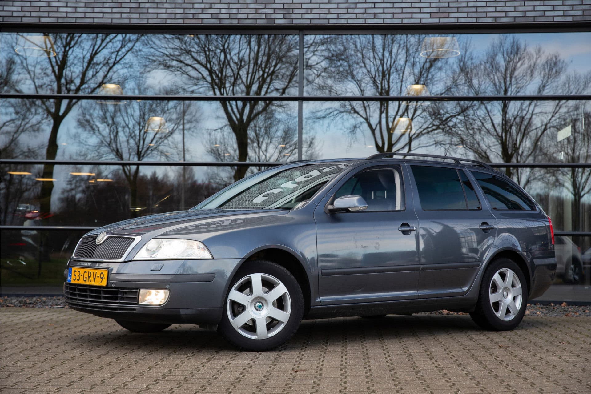 Škoda Octavia Combi 1.6 FSI Elegance Attractive Business , Cruise control, Navigatie, Schuif/Kanteldak thumbnail 6