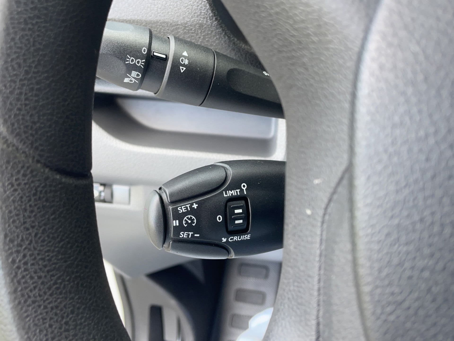 Toyota ProAce Worker Long 1.6 D-4D Euro 6 Cool Comfort | Airco | Cruise | L3 thumbnail 14