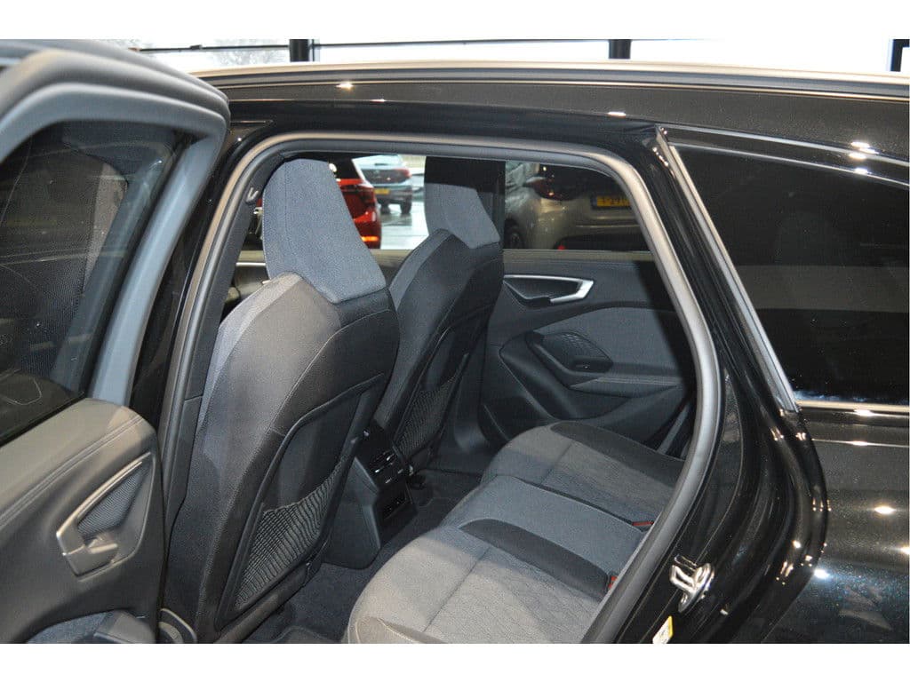 Audi A5 Avant 40 TDI 3X S-LINE navi keyless camera led 19 inch 204 pk !! thumbnail 26