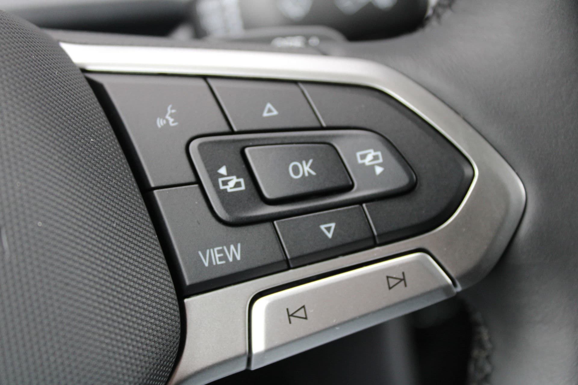 Volkswagen Caddy Cargo 2.0 TDI 122pk DSG7 - Carplay - Adaptive Cruise - Navigatie - Dig. cockpit - LED koplampen - Ergocomfort stoel - Stoelverwarming - Rijklaar thumbnail 11