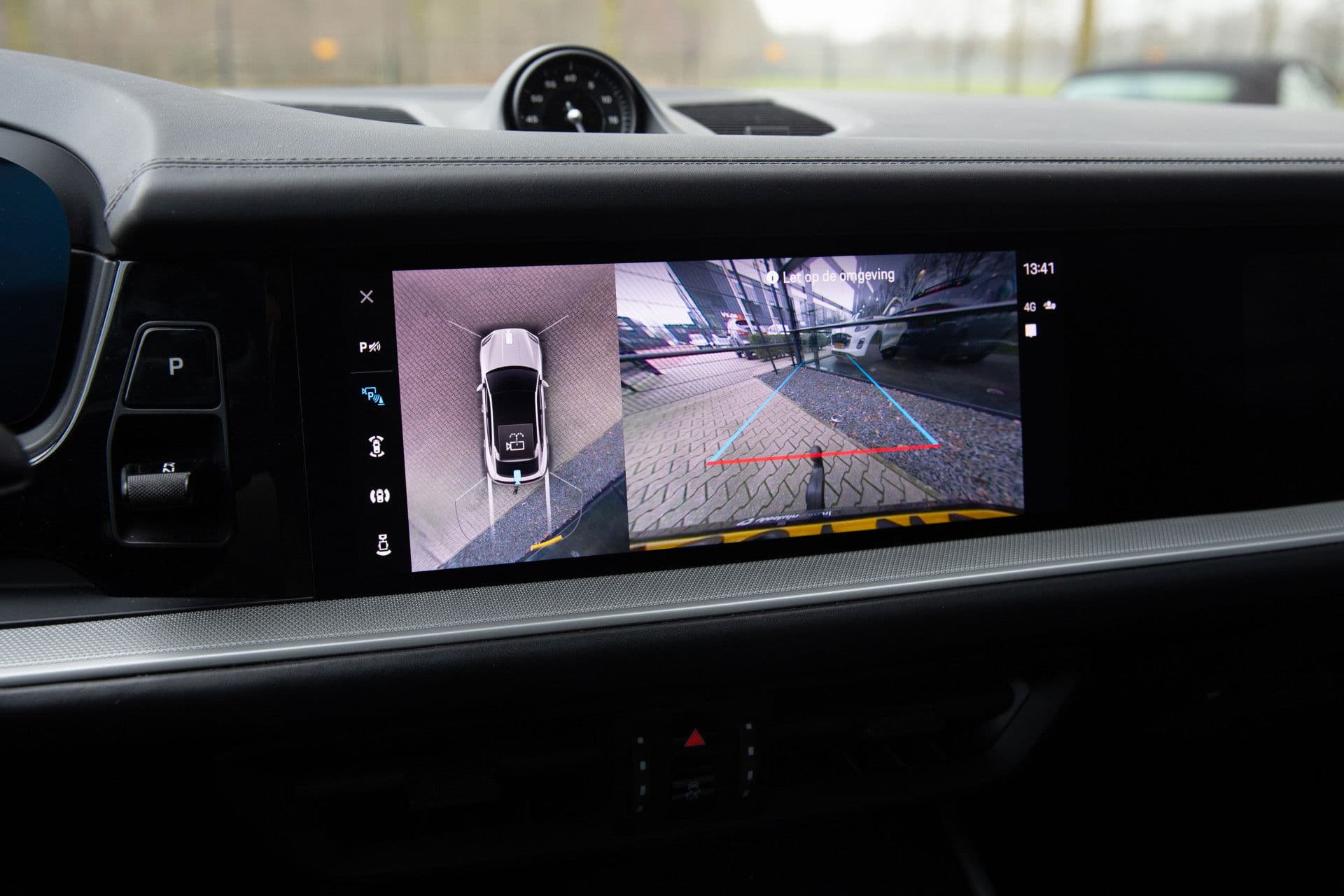 Porsche Cayenne Coupé 3.0 E-Hybrid , Panoramadak, Bijrijdersdisplay, Trekhaak, Sport Design, Origineel NL thumbnail 21