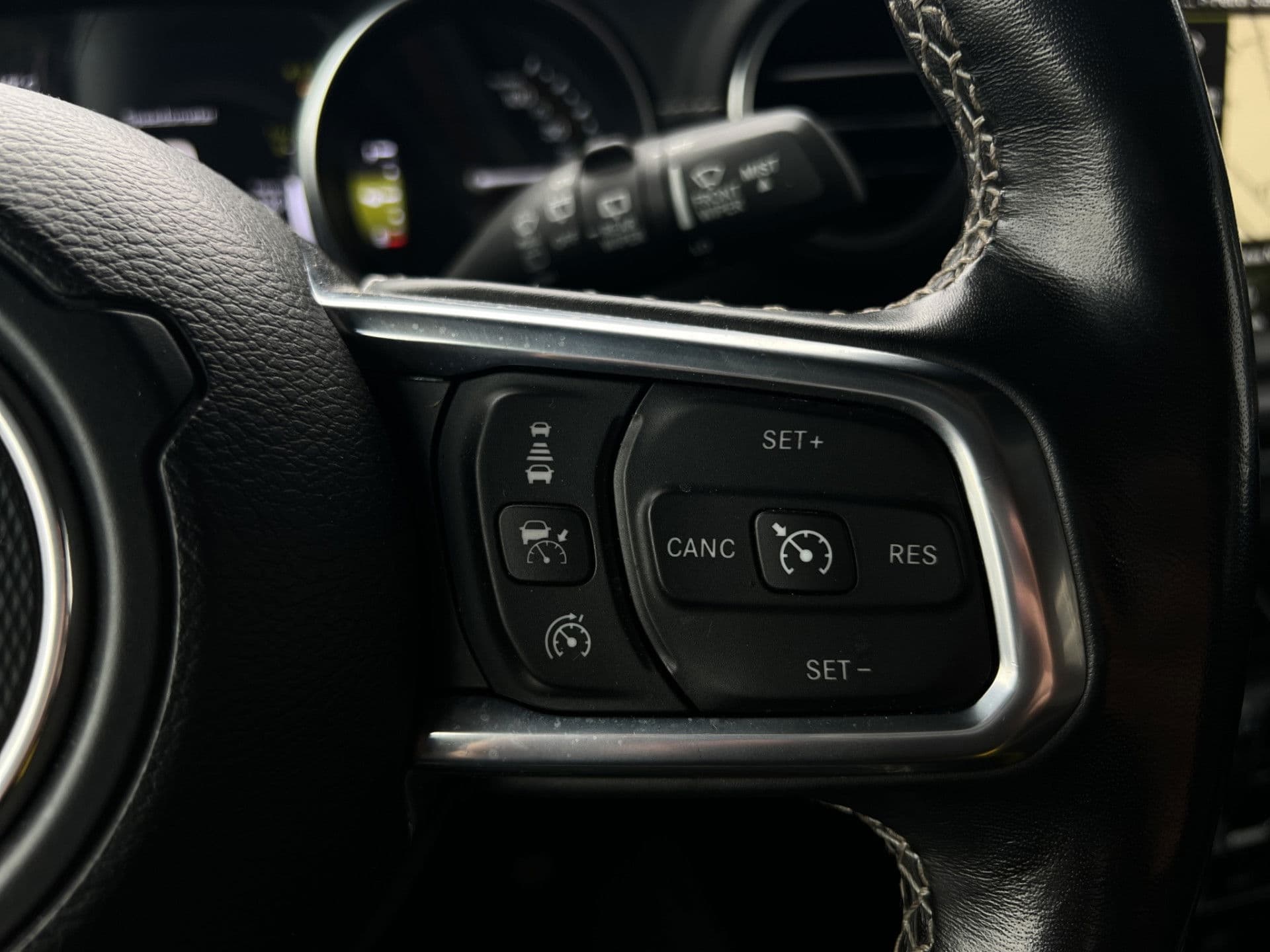 Jeep Wrangler Unlimited 4xe 380 Sahara | Camera | Alpine | LED bar | Stuur verwarming | thumbnail 25