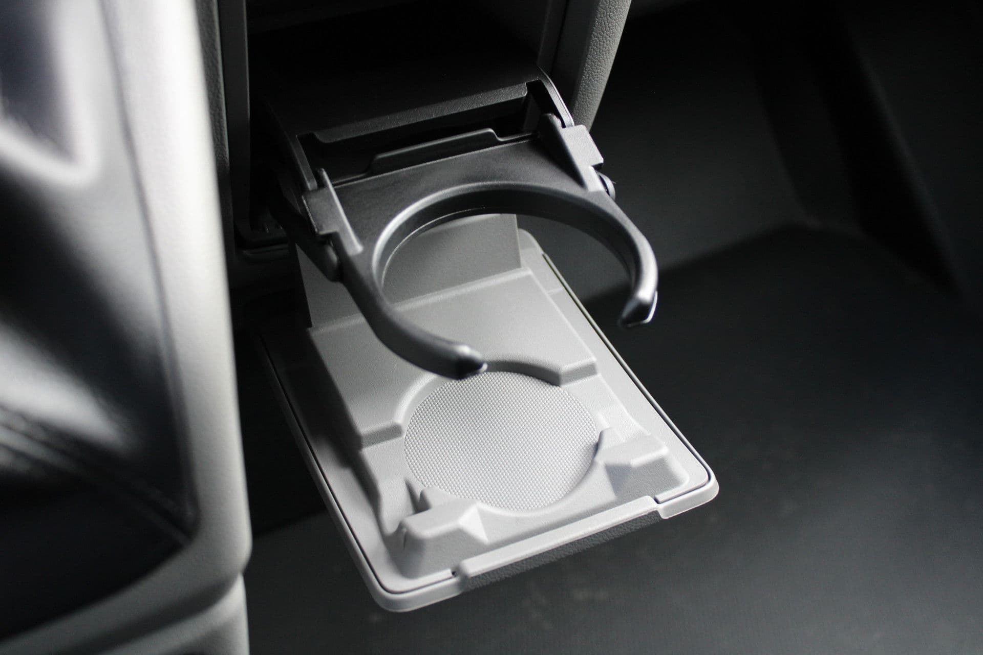 Ford Transit Custom 320 2.0 TDCI L2H1 Limited 150pk - Adaptive Cruise - Verwarmd stuur - Blind spot - Navigatie - Camera - Draadloos laden - Rijklaar thumbnail 32