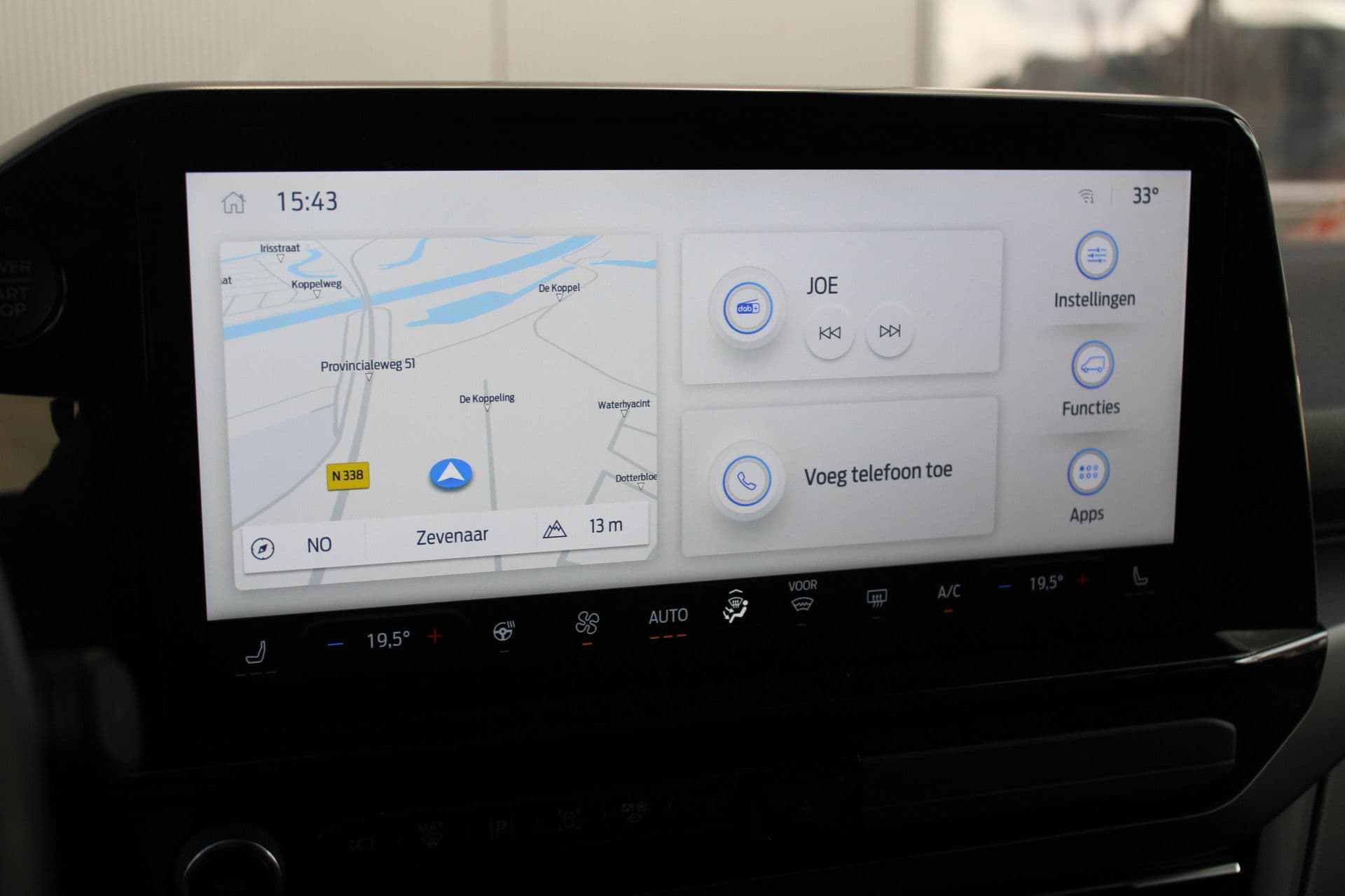 Ford Tourneo Custom 320 2.0 TDCI L2H1 Titanium X DC 170pk - Adaptive Cruise - LED - Blind Spot - Leder - Navigatie - 360 Camera - Trekhaak - Rijklaar thumbnail 25