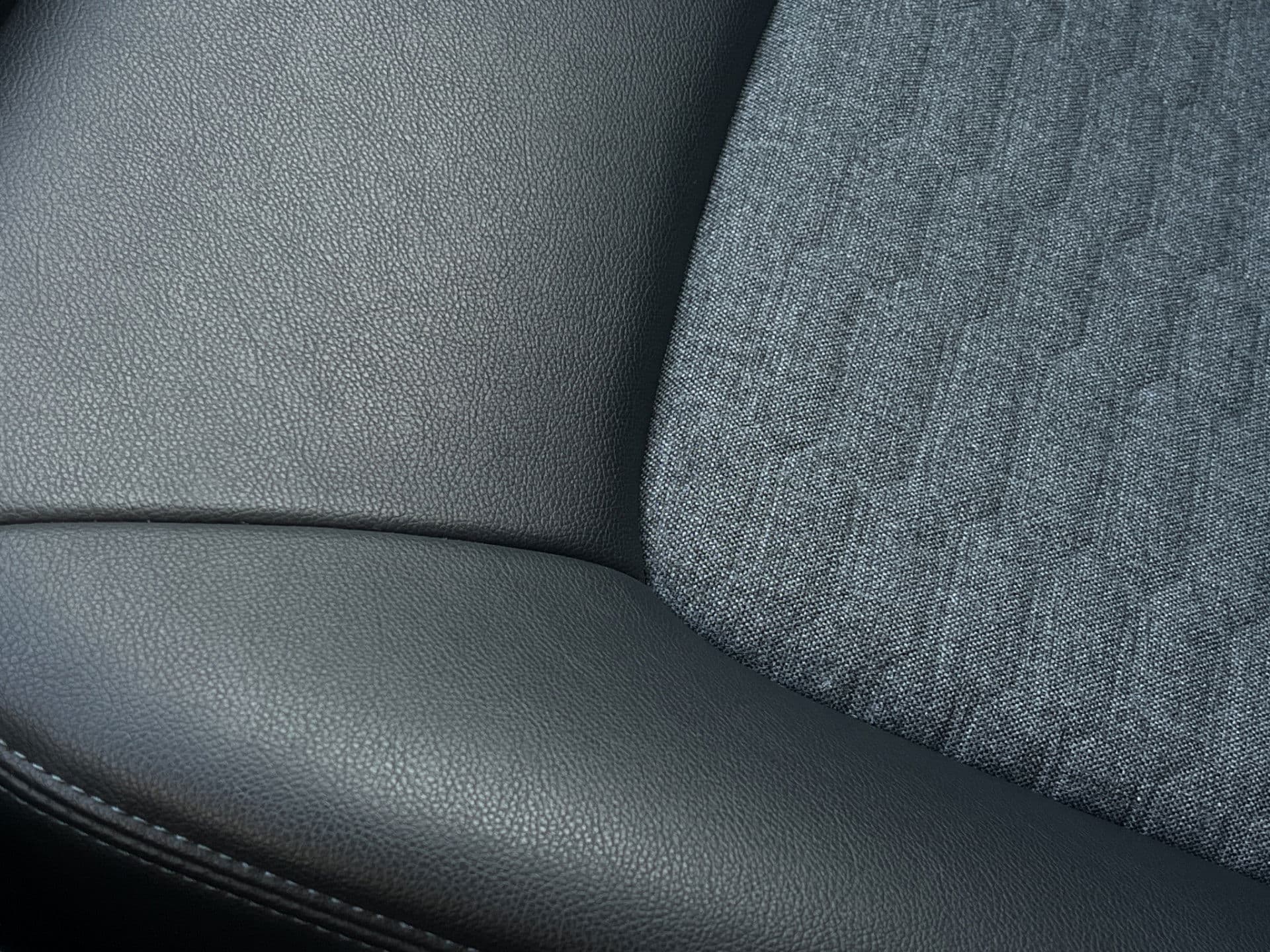 Renault ZOE R110 Limited 41 kWh (ex Accu) | Carplay | PDC | Trekhaak thumbnail 26