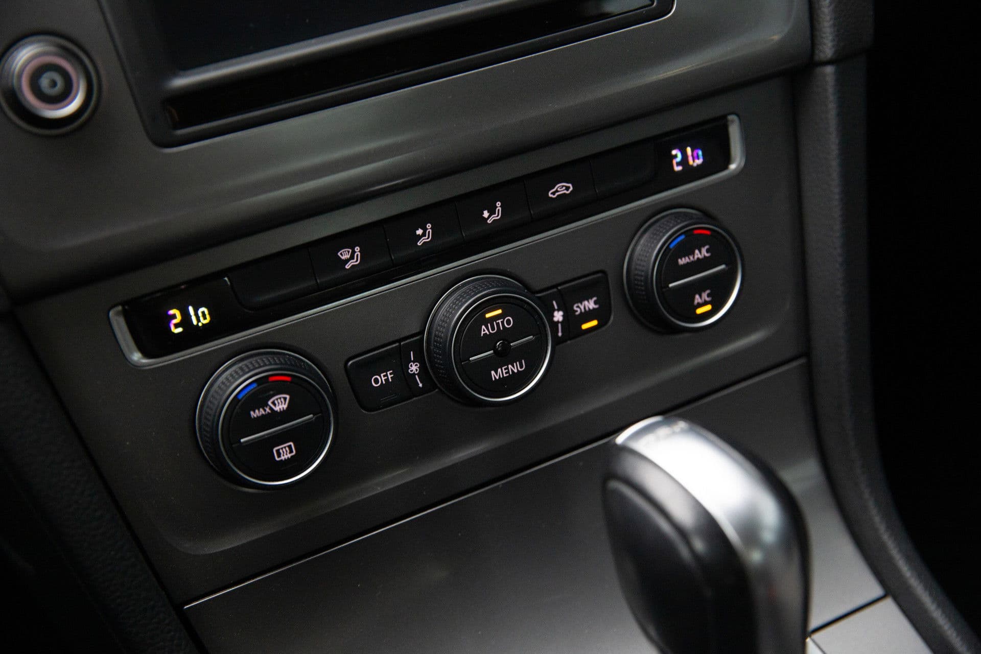 Volkswagen Golf 1.6 TDI Comfortline , Cruise control, Navigatie, thumbnail 14