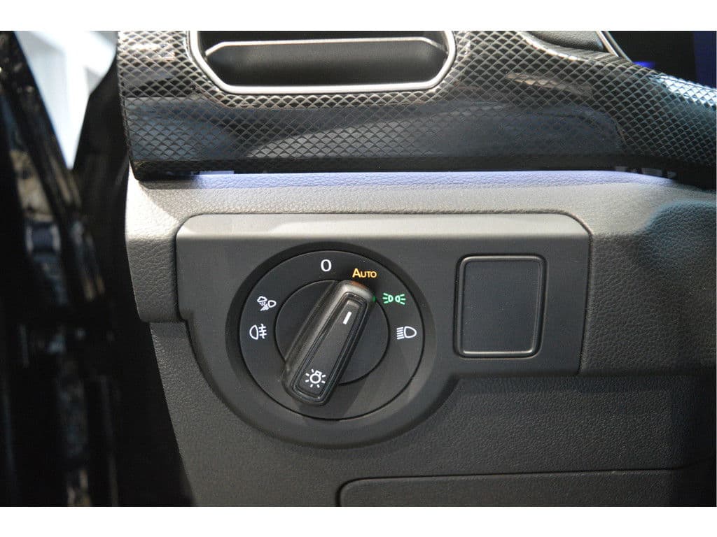 Volkswagen T-Cross 1.0 TSI 2X R-LINE navi clima camera led pdc 17 inch !! thumbnail 17