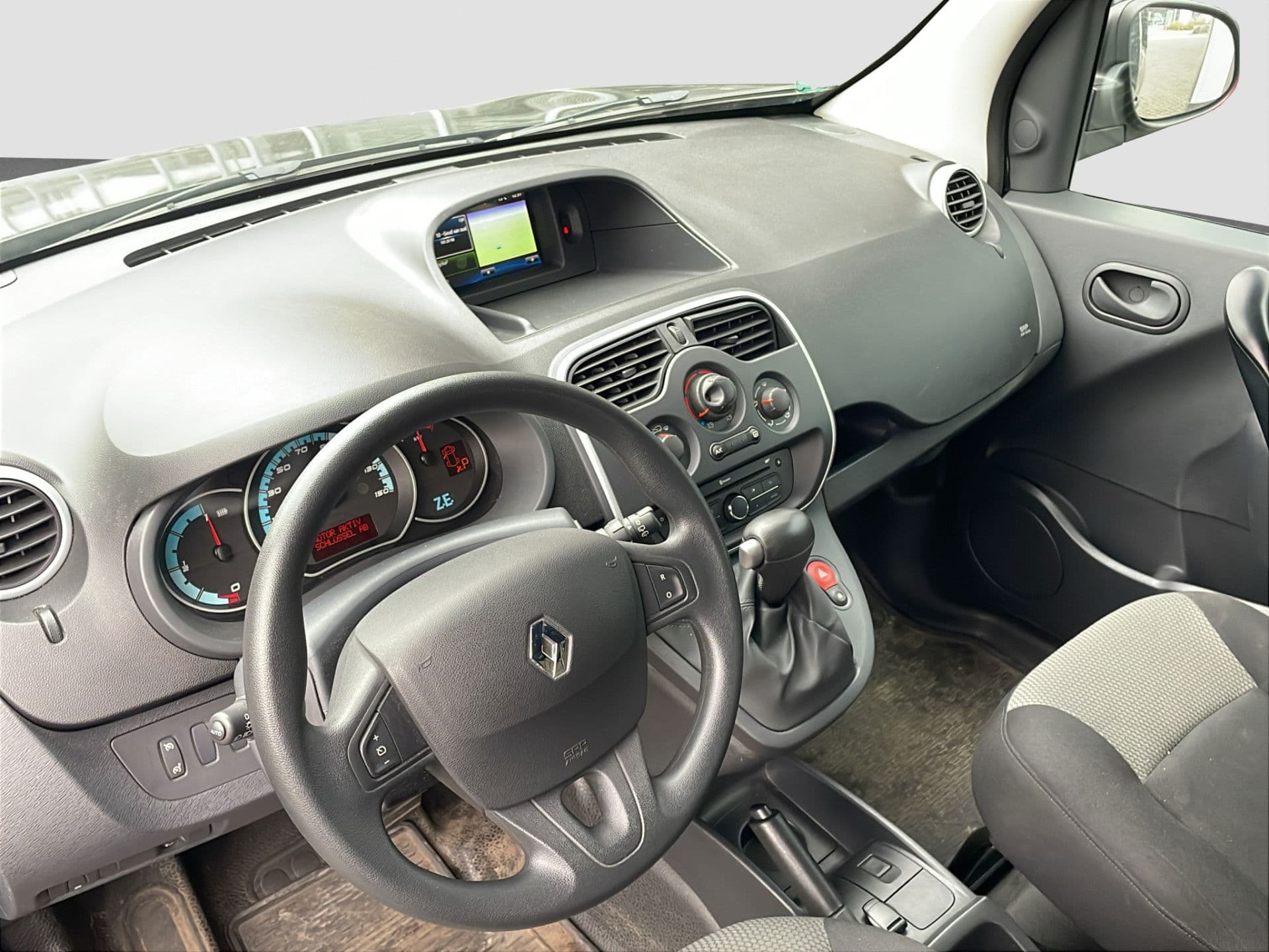 Renault Kangoo Z.E. Maxi 33 KwH (ex. accu) Camera | Airco | Stoelverwarming | Huurbatterij | SOH 95,7% thumbnail 6