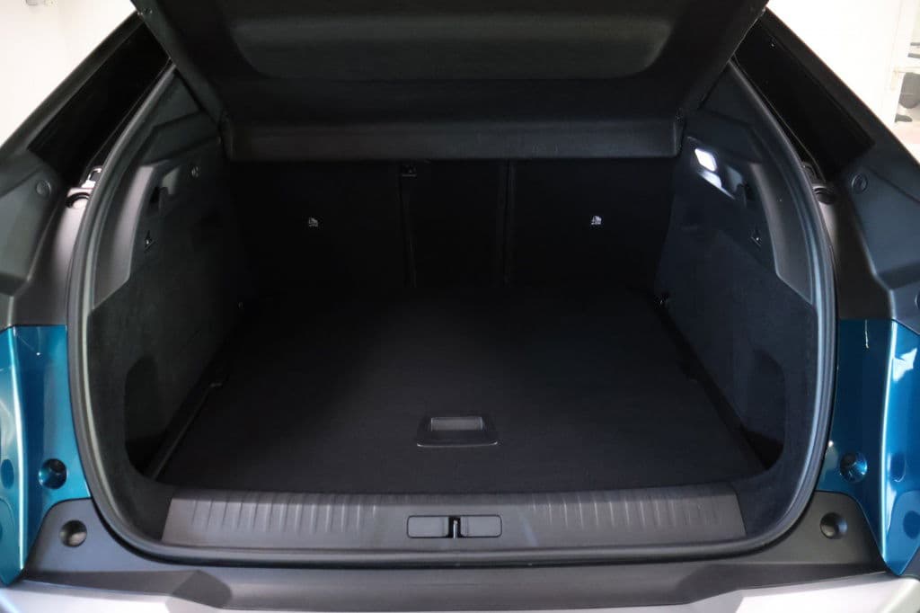 Peugeot 3008 1.2 Hybrid 145 GT thumbnail 26