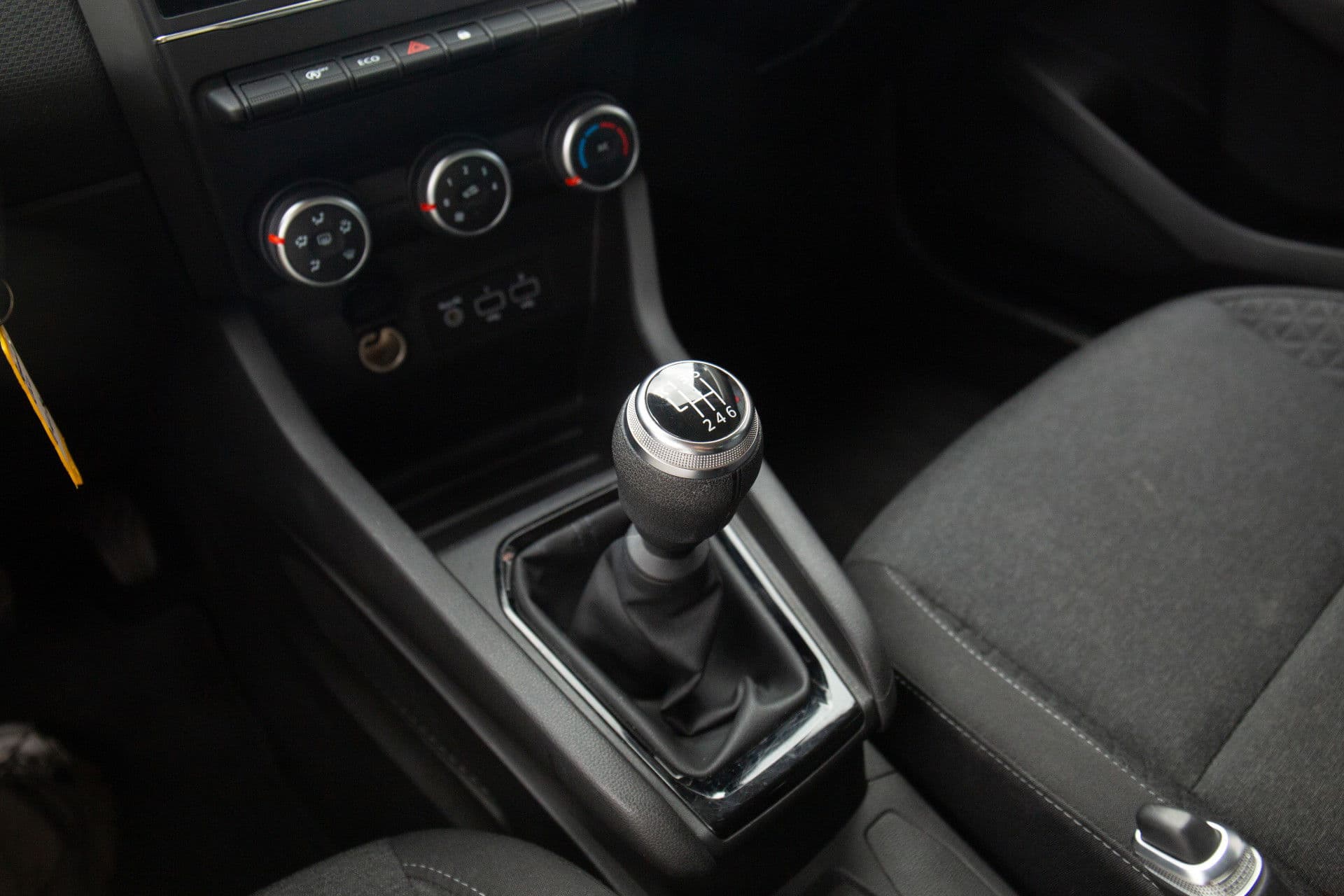 Renault Clio 1.0 TCe Zen , Cruise control, Navigatie, thumbnail 10