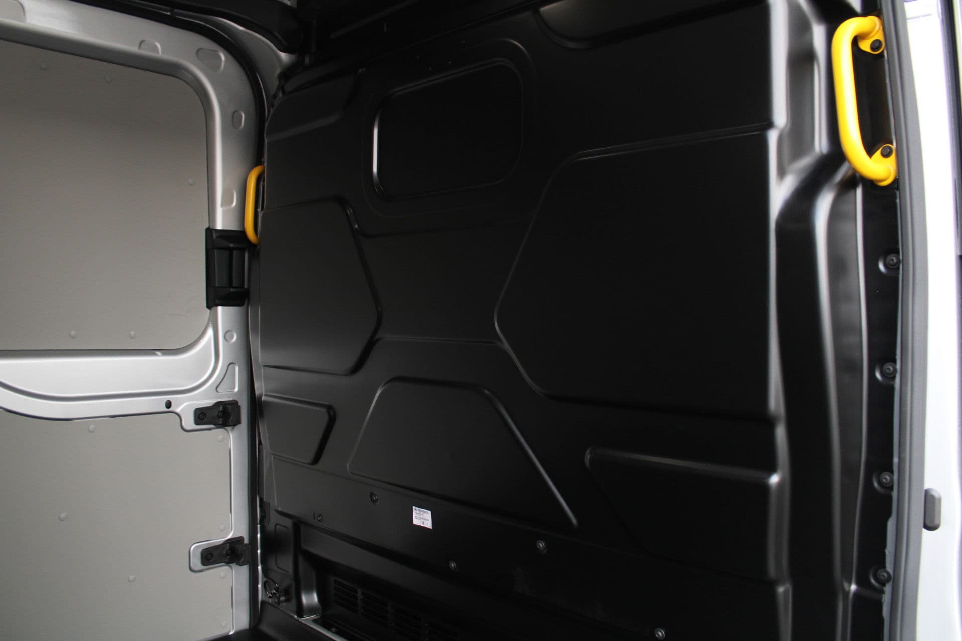 Ford Transit 350 2.0 TDCI L2H2 Trend 165pk - Facelift - 2x Schuifdeur - Adaptive Cruise - Navigatie - Blind Spot - 360 Camera - Stoel - Stuurverwarming - Rijklaar thumbnail 7