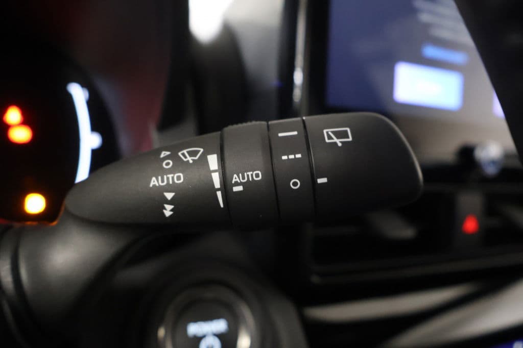 Toyota Yaris Cross 1.5 Hybride 130 Dynamic met Comfort Pack thumbnail 20