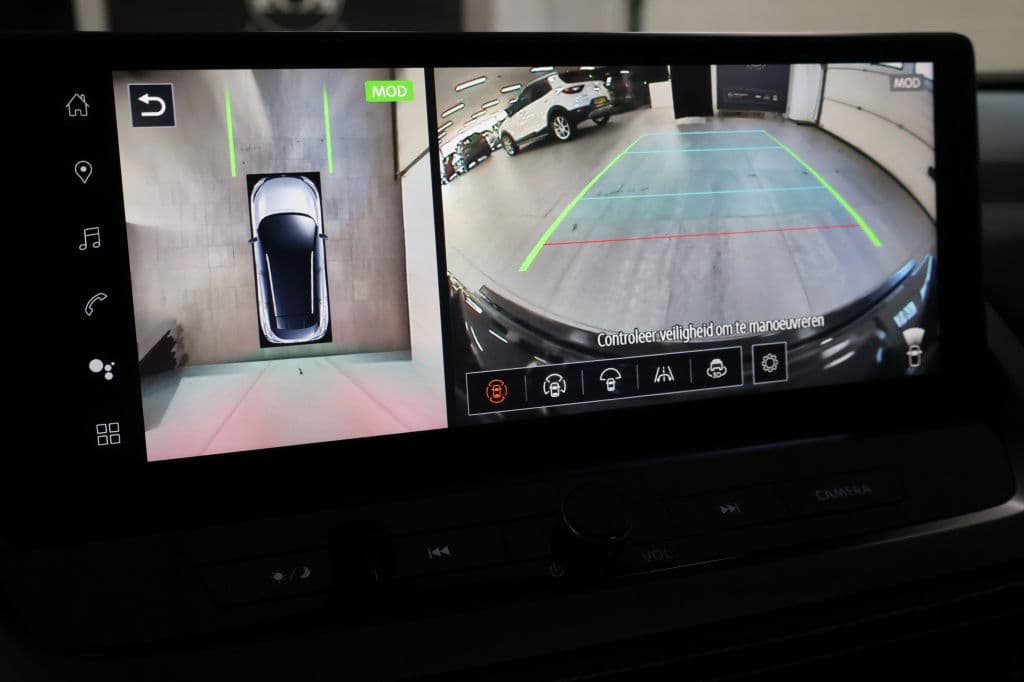 Nissan QASHQAI 1.3 MHEV X Tekna + | Pano | HUD thumbnail 30