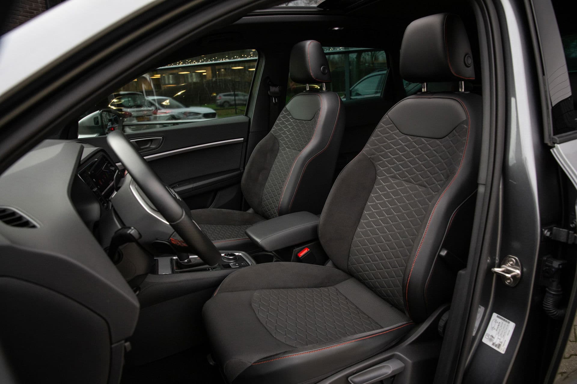 SEAT Ateca 1.5 TSI FR , Panoramadak, Adap. cruise, Stoel/stuurverwarming, thumbnail 3