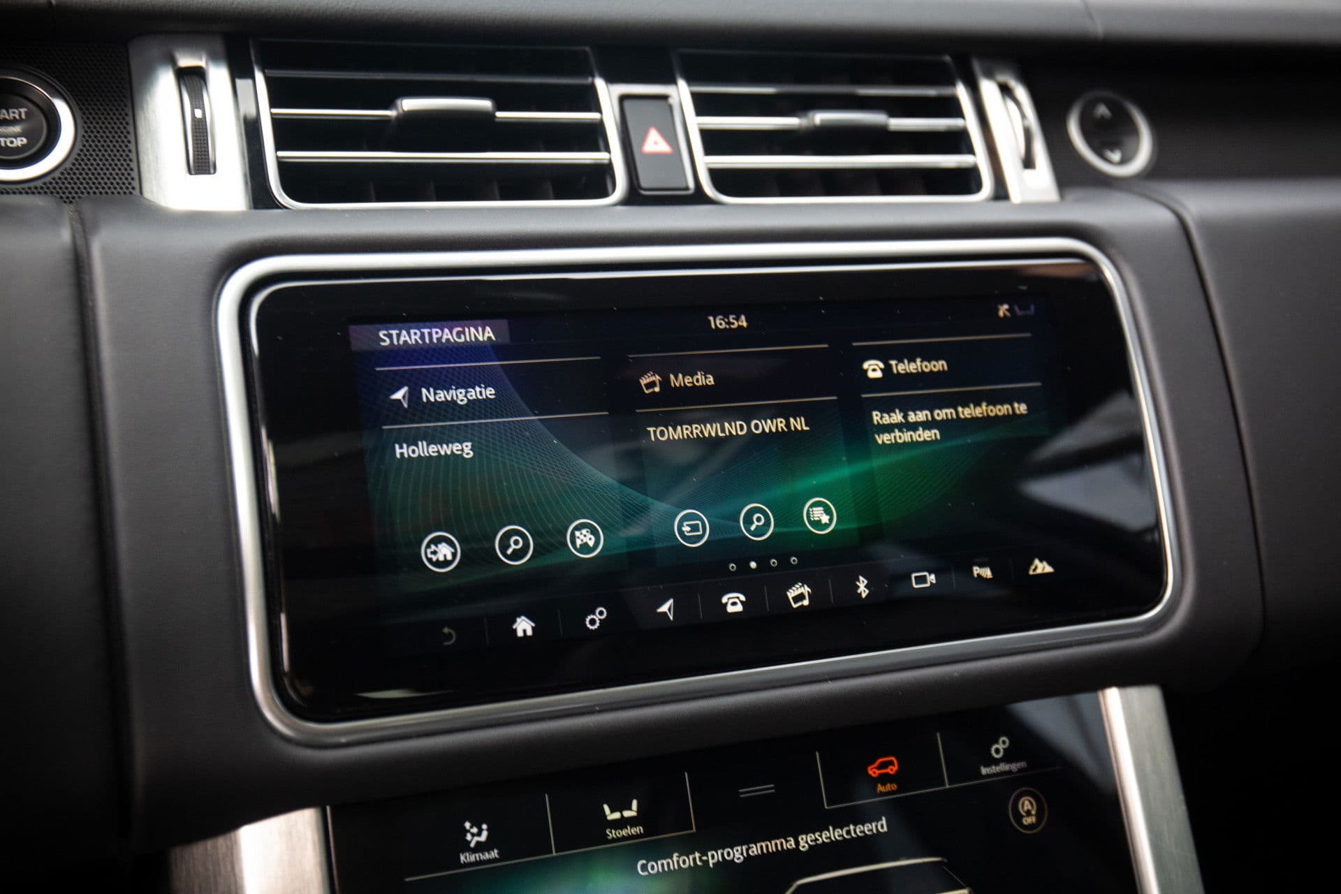 Land Rover Range Rover P400e Westminster , Sfeerverlichting, Trekhaak, Meridian, Stoelventilatie, Stuurverwarming, Alcantara hemel, thumbnail 21