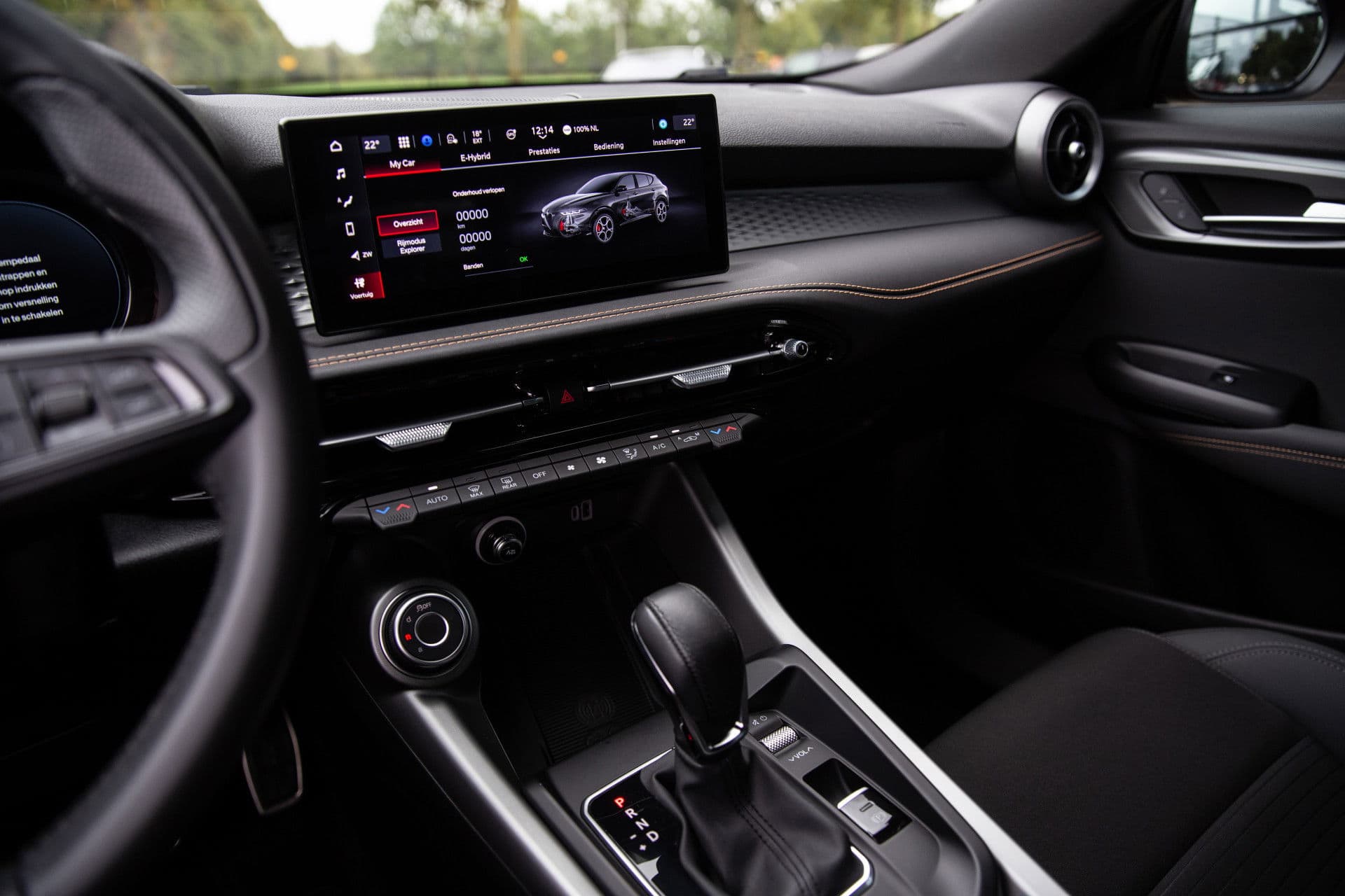 Alfa Romeo Tonale 1.3T PHEV Sprint , Adaptive cruise, Camera, thumbnail 13