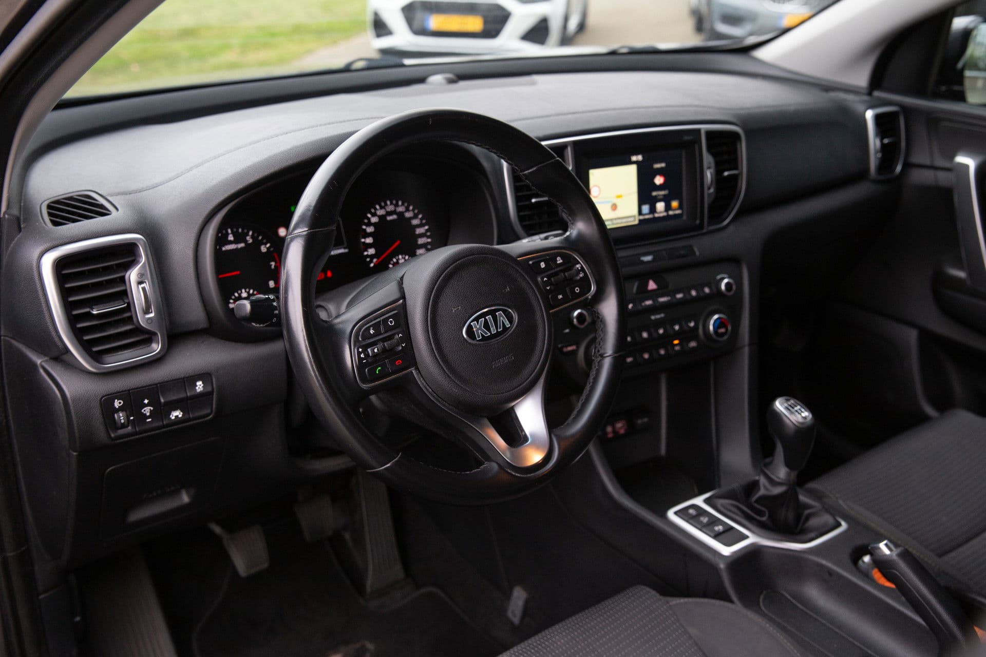 Kia Sportage 1.6 GDI DynamicLine , Achteruitrijcamera, Cruise control, thumbnail 4