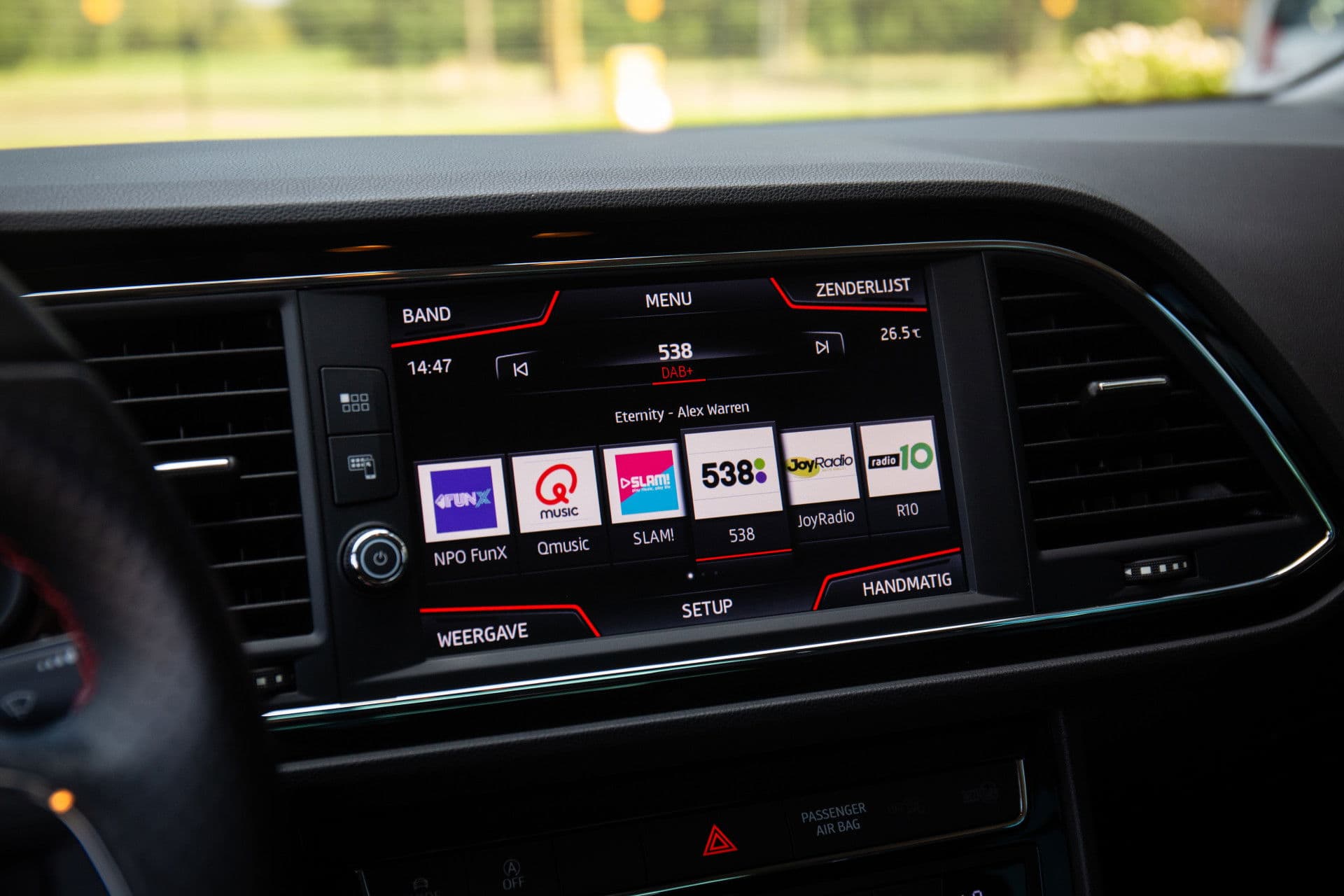 SEAT Leon 1.5 TSI FR Business Intense , Automaat, Cruise control, Sportstuur, Rode sticksels thumbnail 15