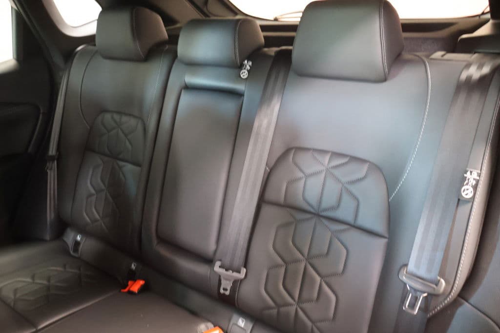 Nissan QASHQAI 1.3 MHEV X Tekna Black Edition thumbnail 11