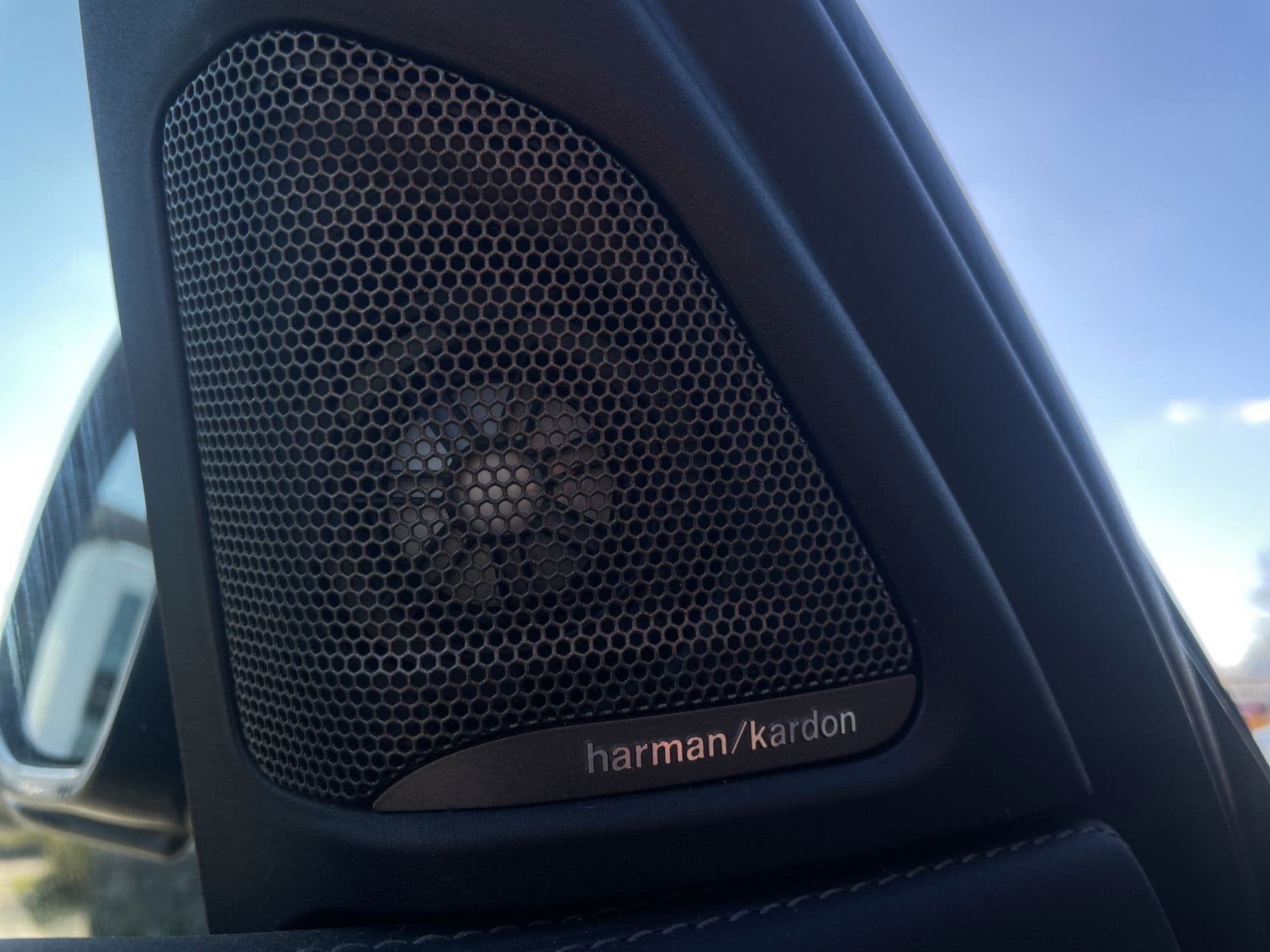 BMW X6 M | Pano | H&K | Memory | Trekhaak | Elek achtkl | thumbnail 27