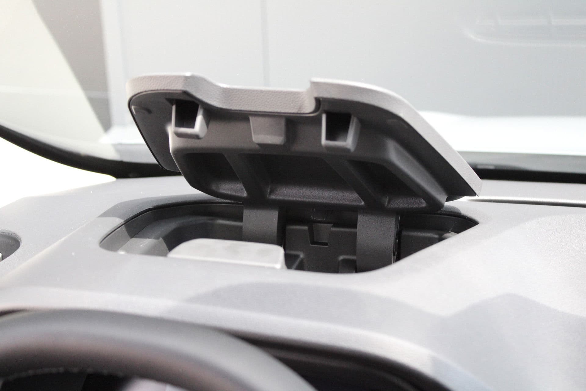 Renault Trafic 2.0 Blue dCi 130pk T30 L2H1 Advance - 2x Schuifdeur - Achteruitrijcamera - Carplay - Android - Allseason - Trekhaak - Rijklaar thumbnail 28