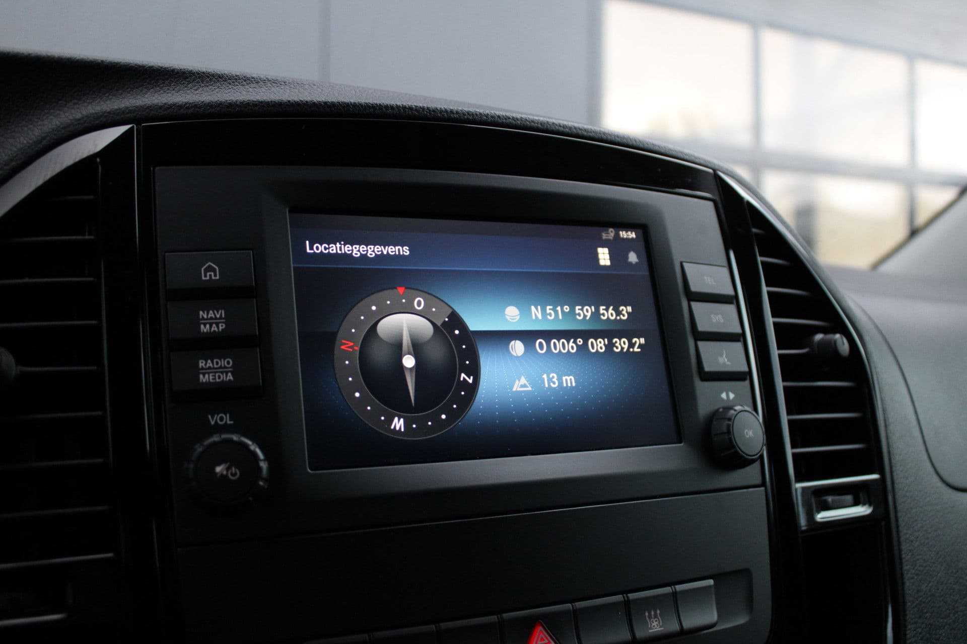 Mercedes-Benz EVito Extra Lang 66 kWh 116pk - Leder - Camera - LED - Carplay/Android - PDC - Stoelverwarming - Snelladen - Rijklaar thumbnail 30