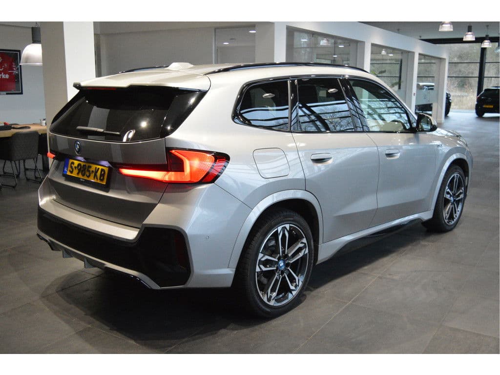 BMW X1 xDrive30e M-SPORT keyless navi cruise camera 19 inch !! thumbnail 4