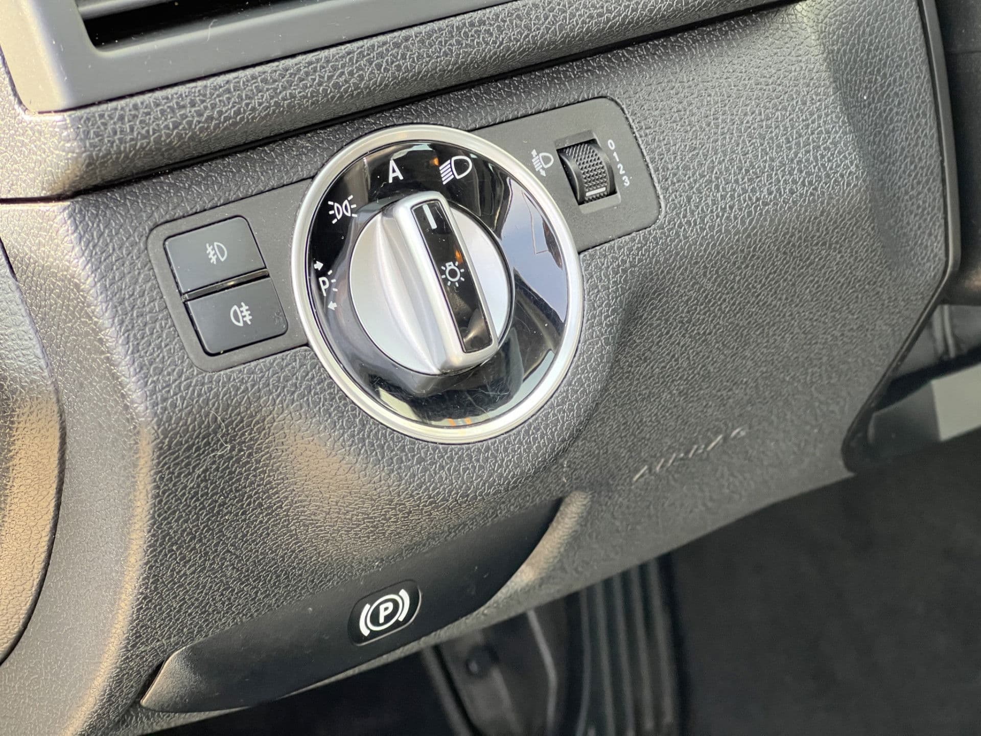 Mercedes-Benz C-Klasse 180 CGI Business Class Avantgarde | NAP Logisch | Elek achterkl | Cruise | Climate thumbnail 11