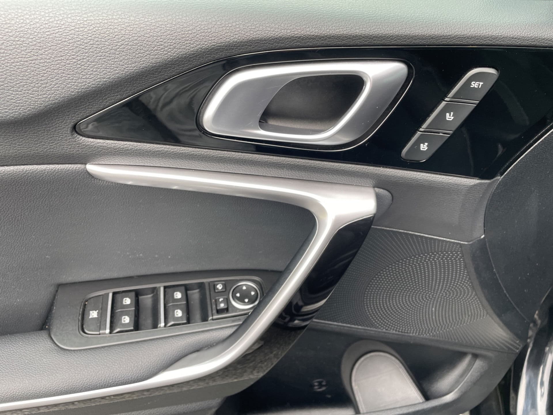 Kia Ceed Sportswagon 1.6 GDI PHEV ExecutiveLine | Virtual | Leder | Stoelverk | Camera thumbnail 11