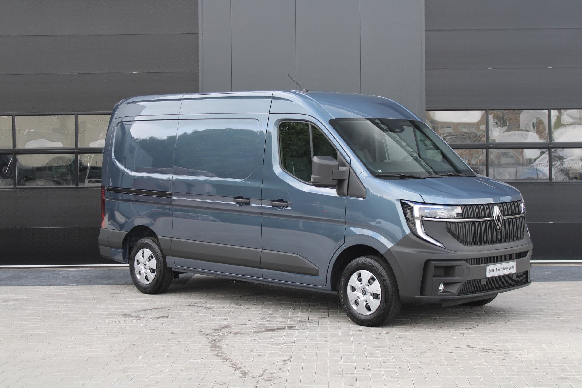 Renault Master T35 2.0 dCi 170pk L2H2 Extra - Navigatie - Blind Spot - Camera - Stoelverwarming - Verwarmde voorruit - Rijklaar thumbnail 10