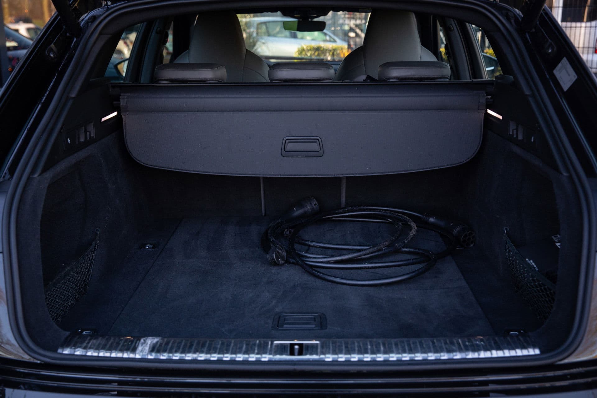 Audi E-tron S quattro 95 kWh , Trekhaak, Panoramadak, Adaptive cruise, 360-graden camera, thumbnail 38