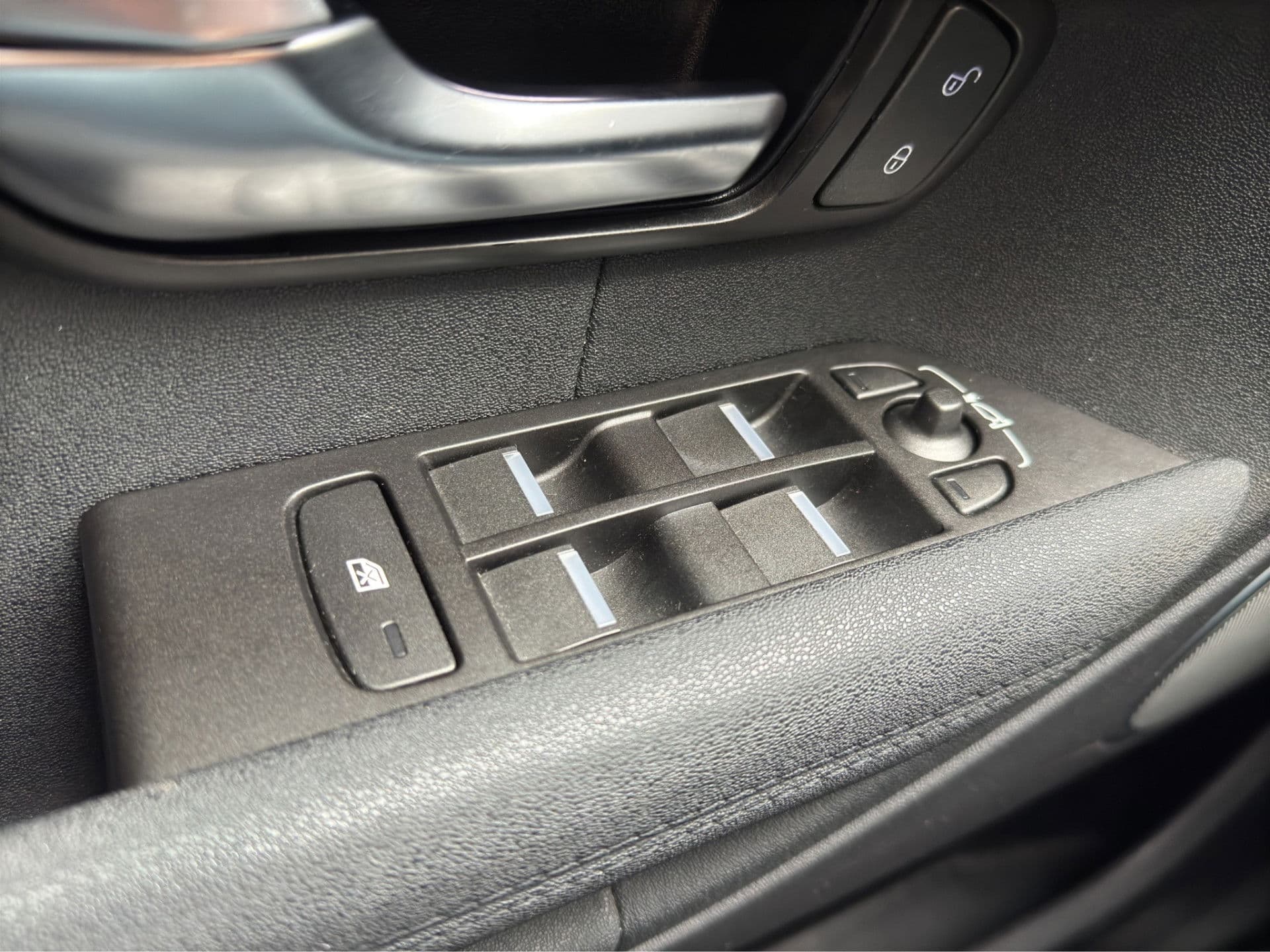 Land Rover Range Rover Evoque 2.2 eD4 2WD Pure Business Edition | Navi | Camera | Climate | Cruise | thumbnail 22