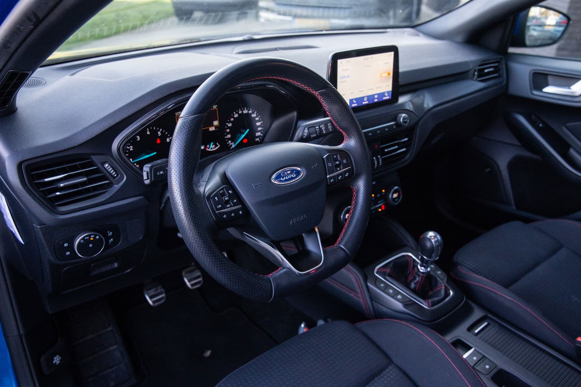 Ford Focus 1.0 EcoBoost ST Line Business , Panoramadak, B&O, Keyless entry, thumbnail 5