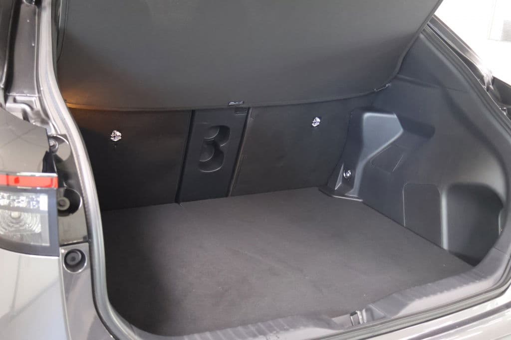 Toyota Yaris Cross 1.5 Hybrid Dynamic | met Winterpack thumbnail 28