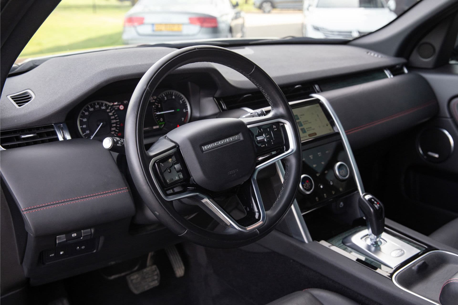 Land Rover Discovery Sport P300e 1.5 R-Dynamic HSE , Panoramadak, Trekhaak, Meridian, thumbnail 5