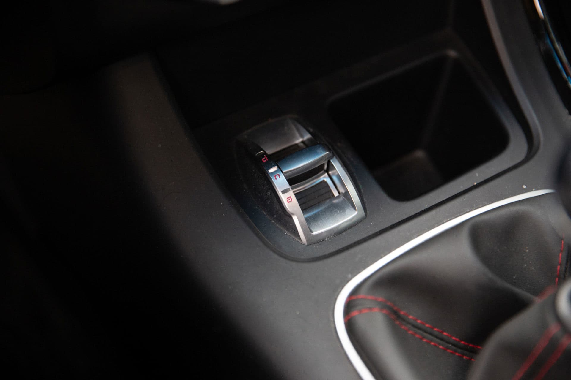 Alfa Romeo Giulietta 1.7 TBi Quadrifoglio Verde , Panoramadak, Cruise control, Goed onderhouden! thumbnail 19